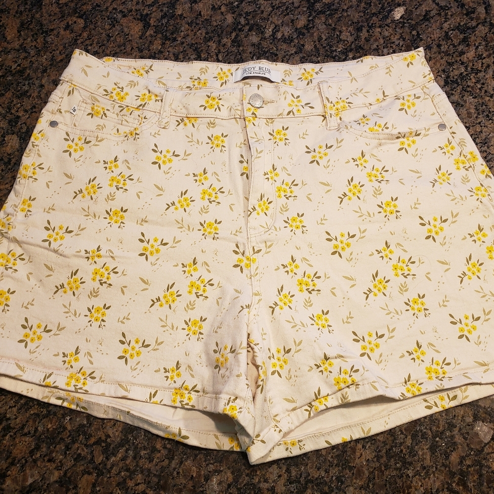 Judy Blue Yellow, Floral Print, Shorts